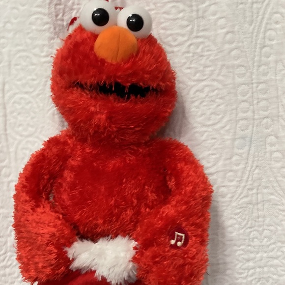 Seasame Workshop Singing Red Elmo Christmas Stocking 22”, 2010 - Picture 10 of 11